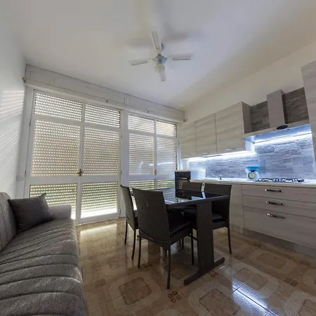 Marea Apartment